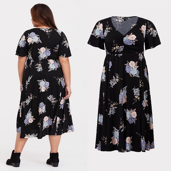 NWT Torrid Black Floral Flutter Midi Dress Size 2X - Picture 2 of 12